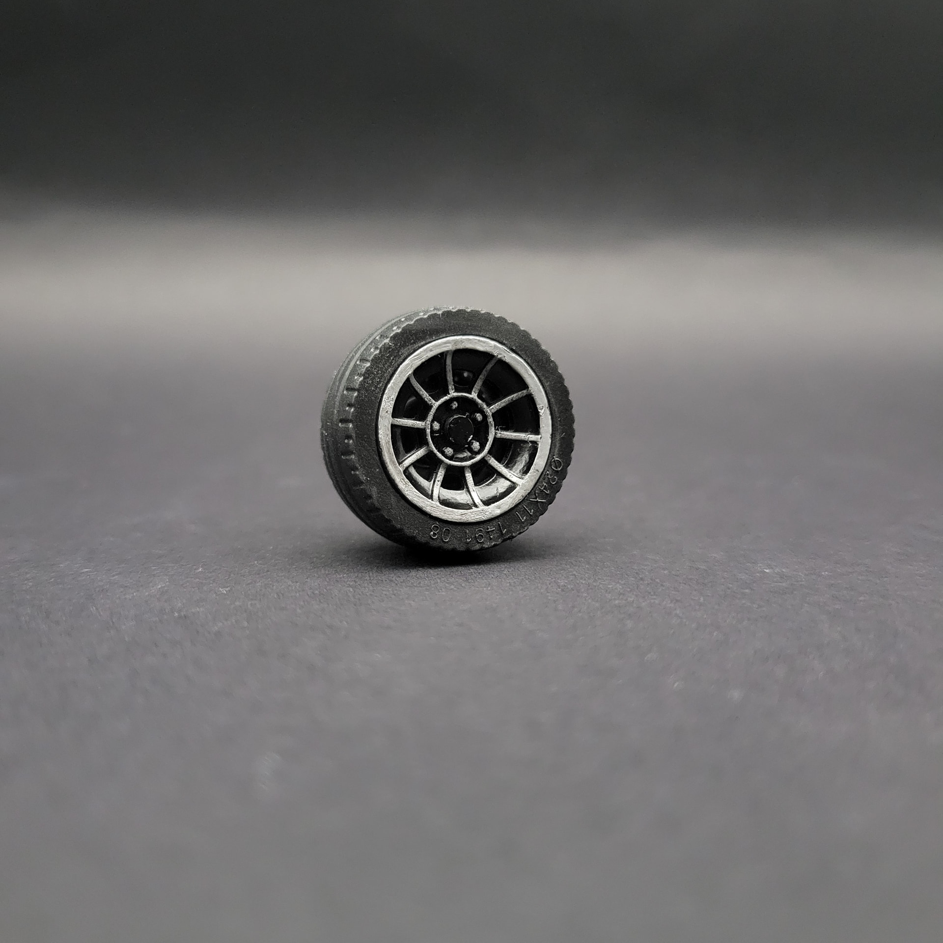 General Lee style custom LEGO-compatible wheel