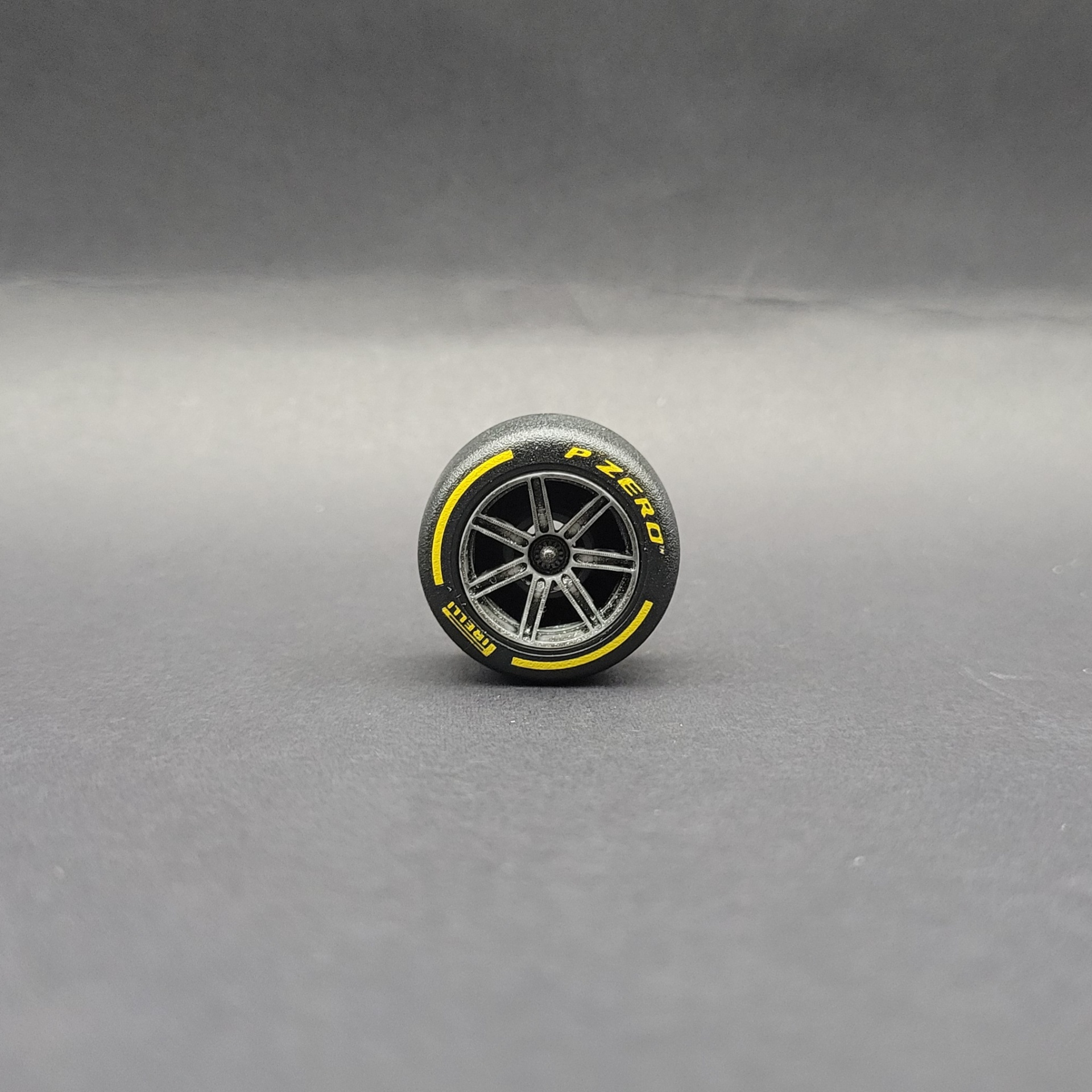 Slate metallic offroad custom LEGO-compatible wheel