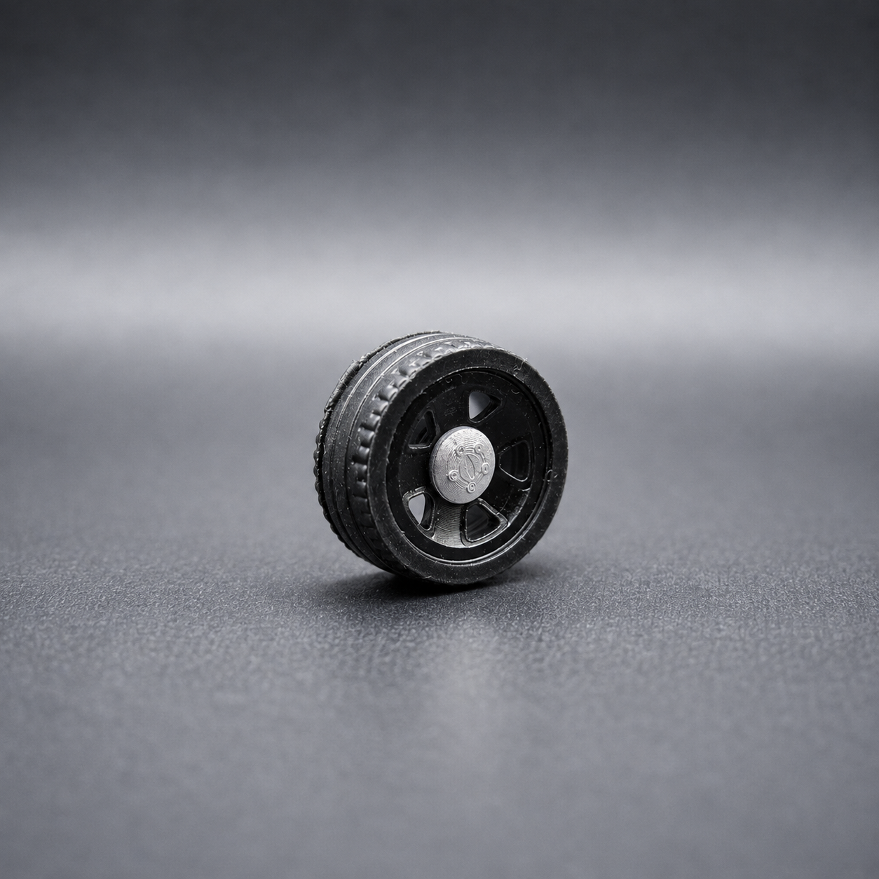 Police Interceptor style custom LEGO-compatible wheel